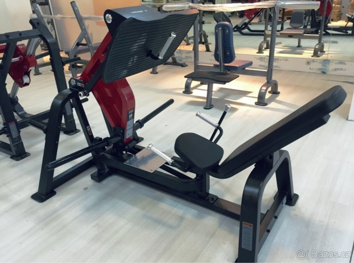 IMPULSE SL7021 INCLINE HACK SQUAT / CALF