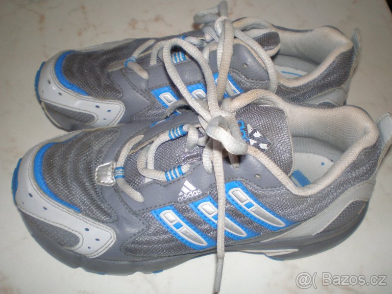 Dětské šedo-modré sportovní boty ADIDAS vel. 33