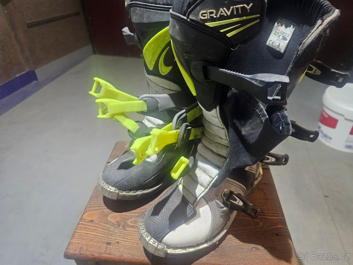 BOTY PRODEJ A KOUPĚ NA MOTOKROS A ENDURO