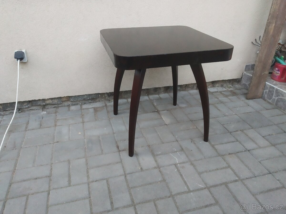 Stolek-Pavouk,J.Halabala