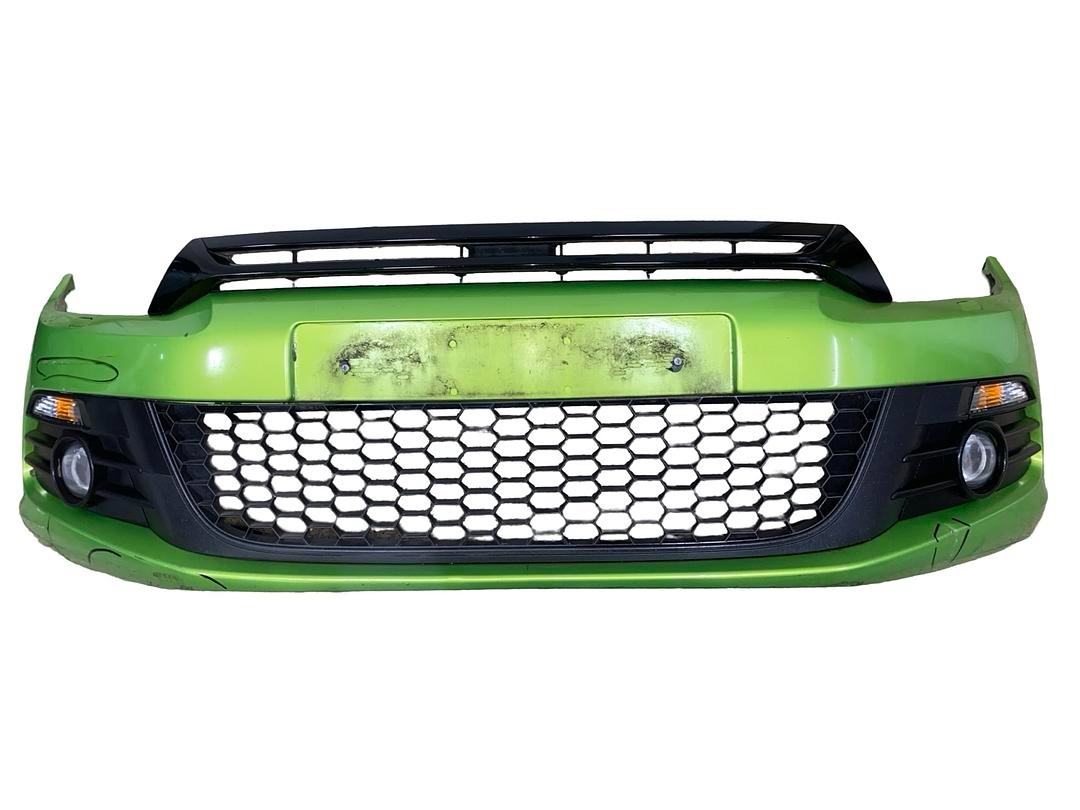 Přední nárazník zelená metalíza LR6T VW Scirocco 3 r.v. 2010