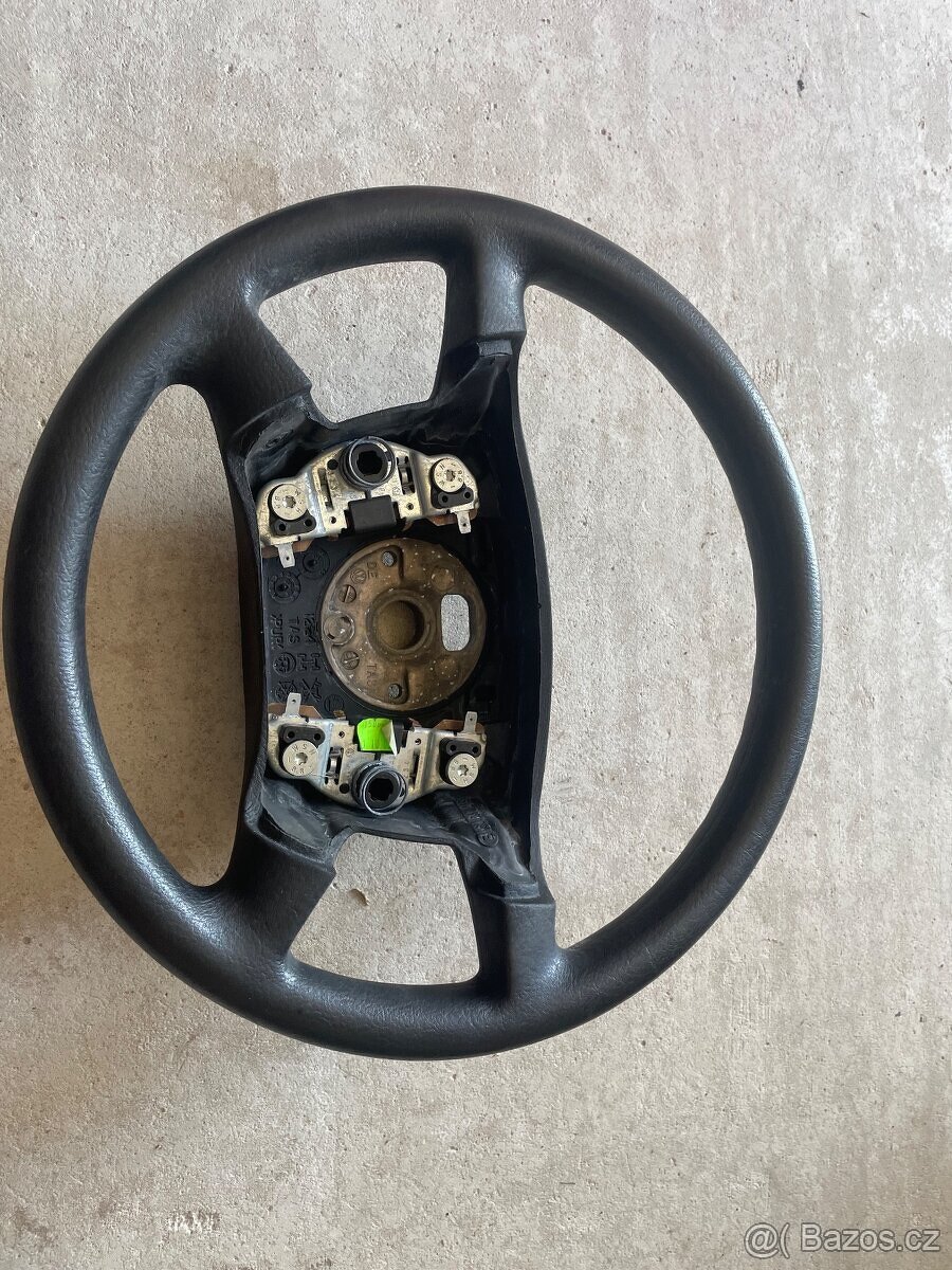 Volant Fabia I