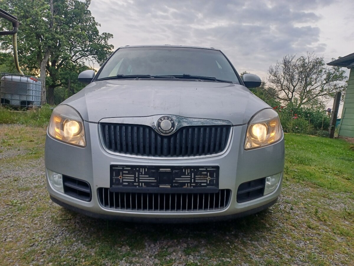Škoda Fabia 2 kombi 1.4 16v 63kw r.2009