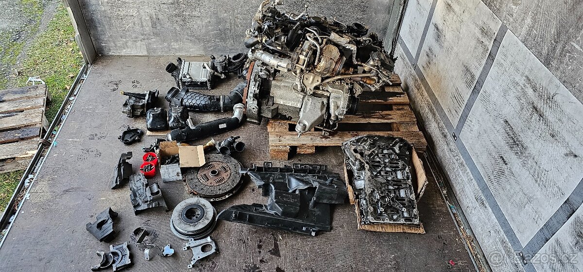 Motor Sprinter W907 na díly - OM654 84kW 1950ccm
