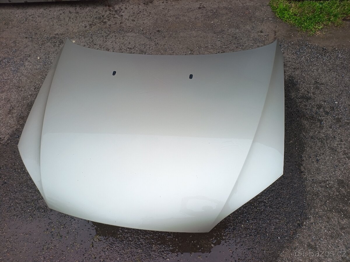Ford Mondeo 2004 kapota