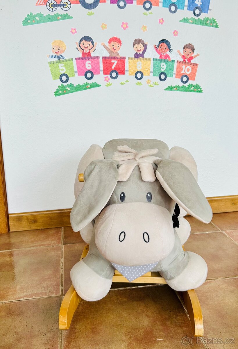 Houpací osel Nattou