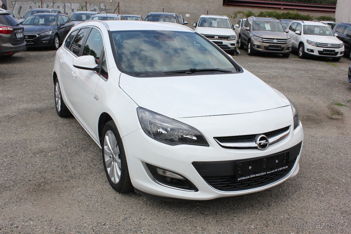 Opel Astra 1.4T, 103 kW, Tovární LPG