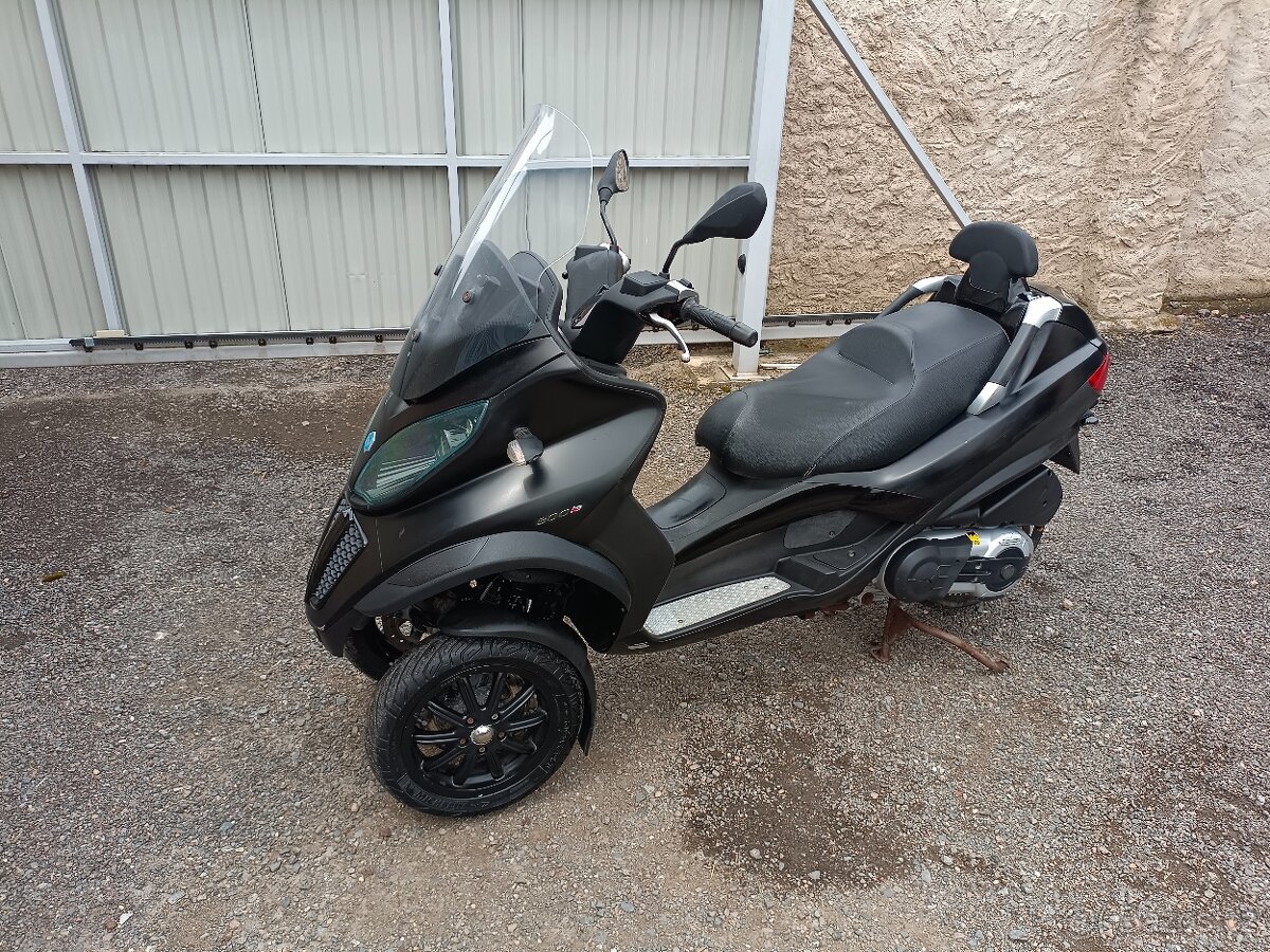 Piaggio mp3 500 LT Cz doklady v ceně