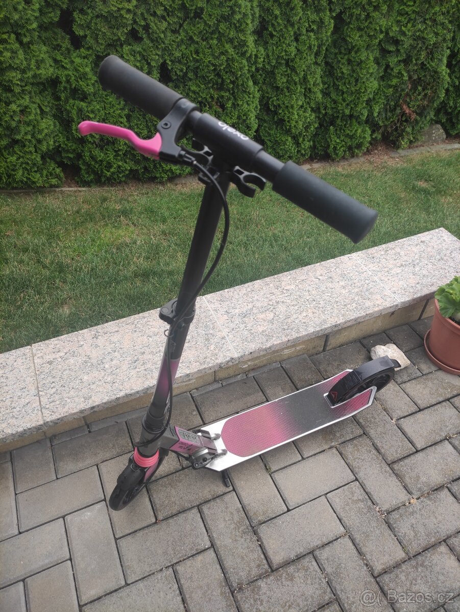 Koloběžka Oxelo Decathlon