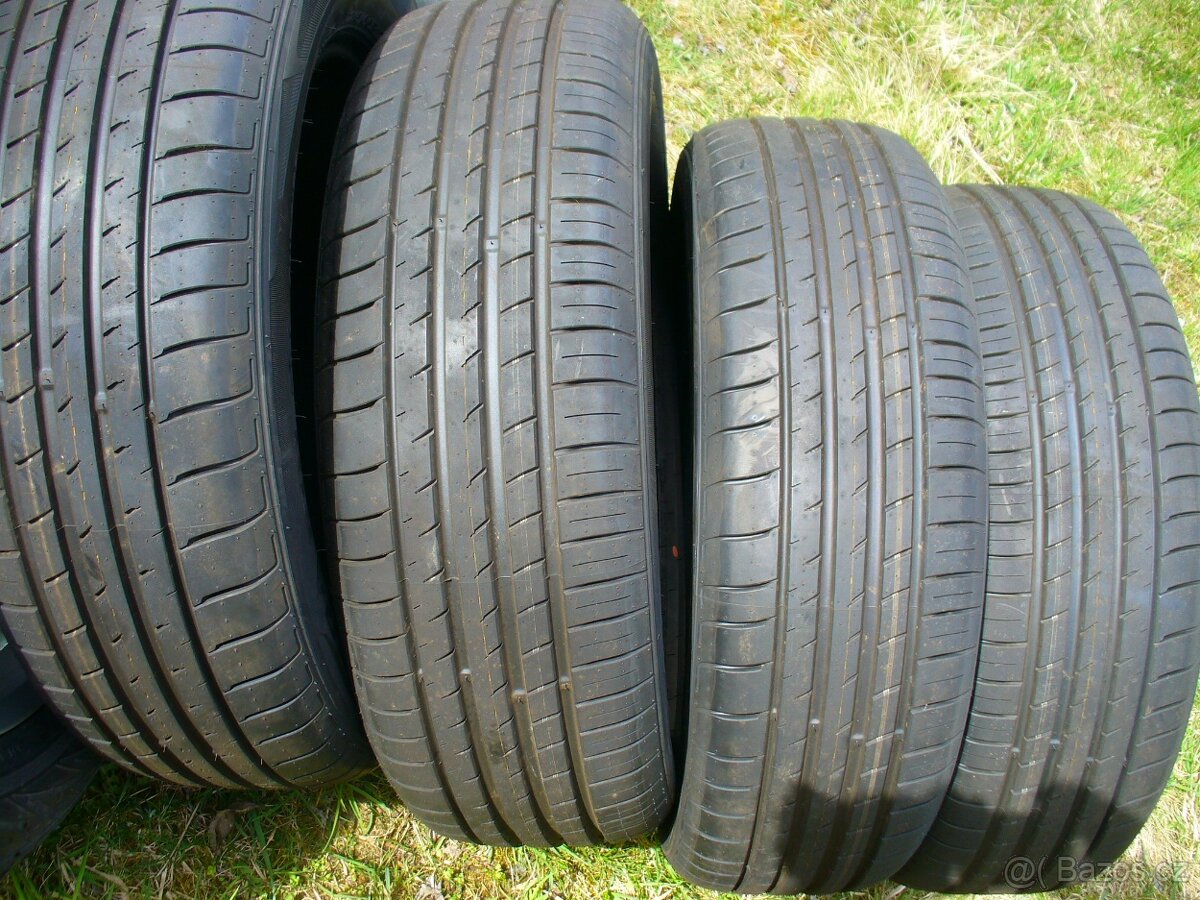 PNEU 215/65 r17 NOVÉ
