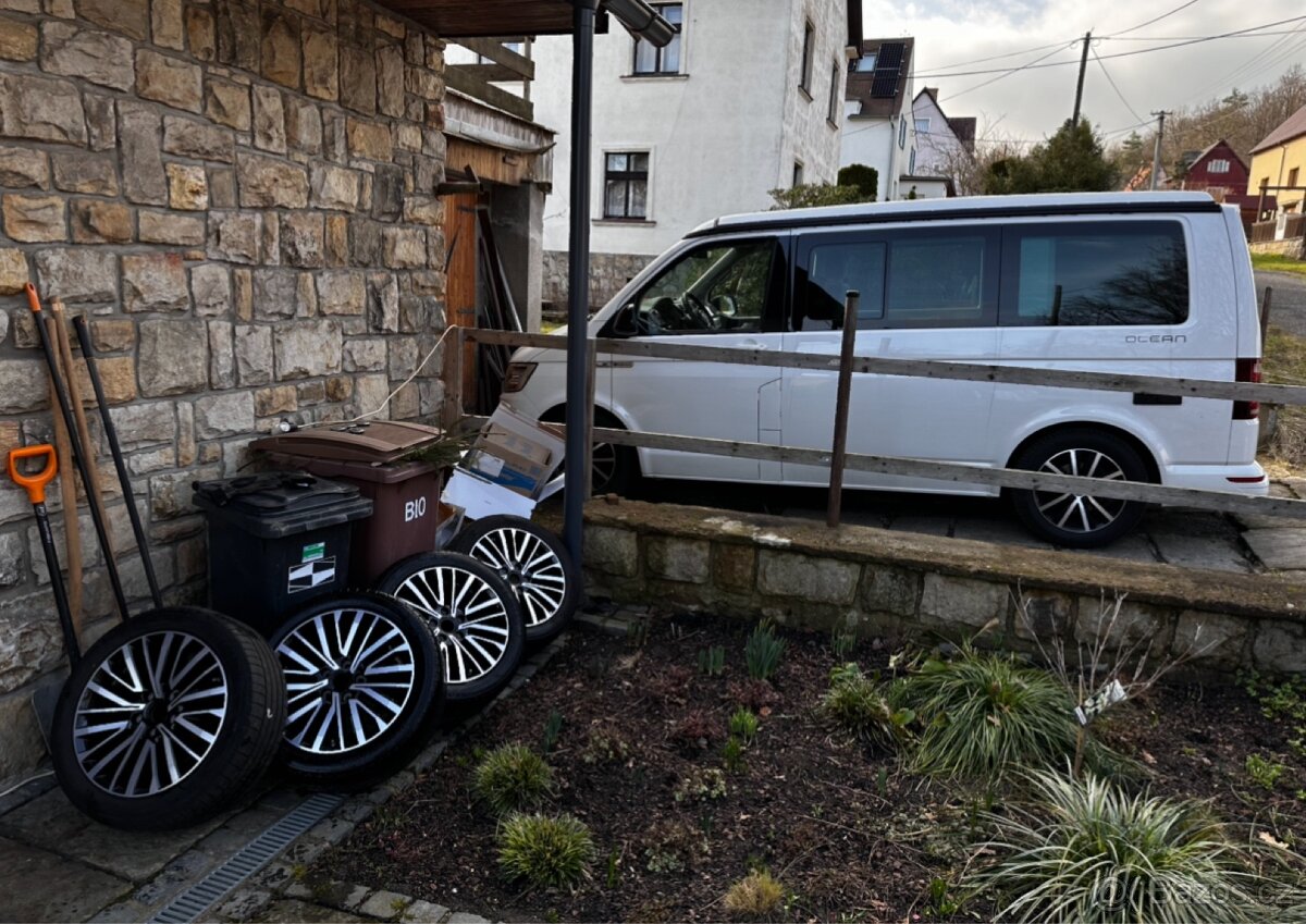 Vw Multivan alu kola Palmerston