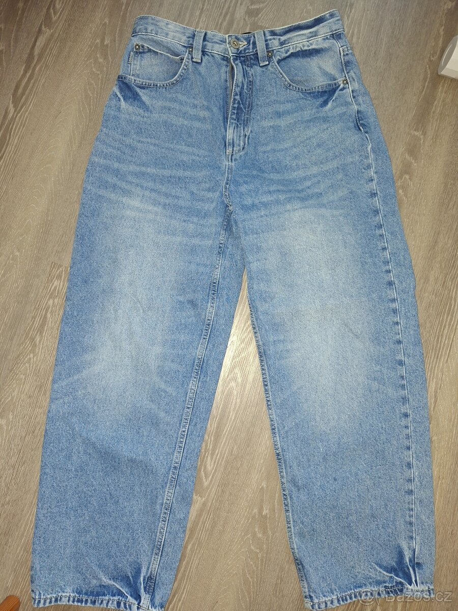 Džíny super baggy cropp vel.30/32