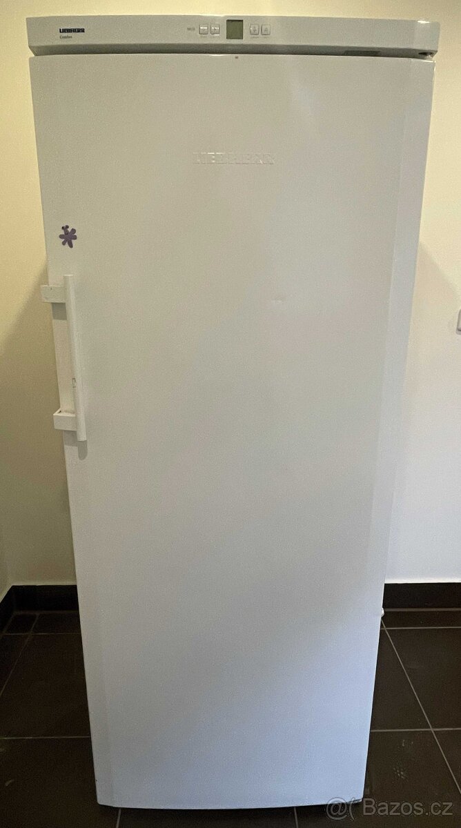 Šuplíkový mrazák Liebherr GP 3513, objem 350 l, A+++