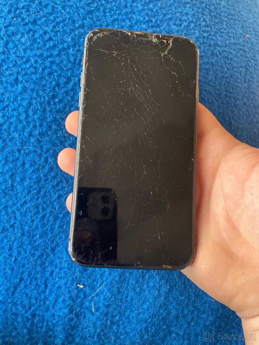 iPhone 11 64gb oprava/náhradní díly
