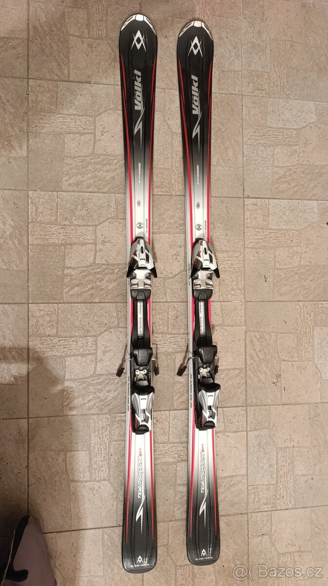 Lyže Völkl 161cm v Turnově