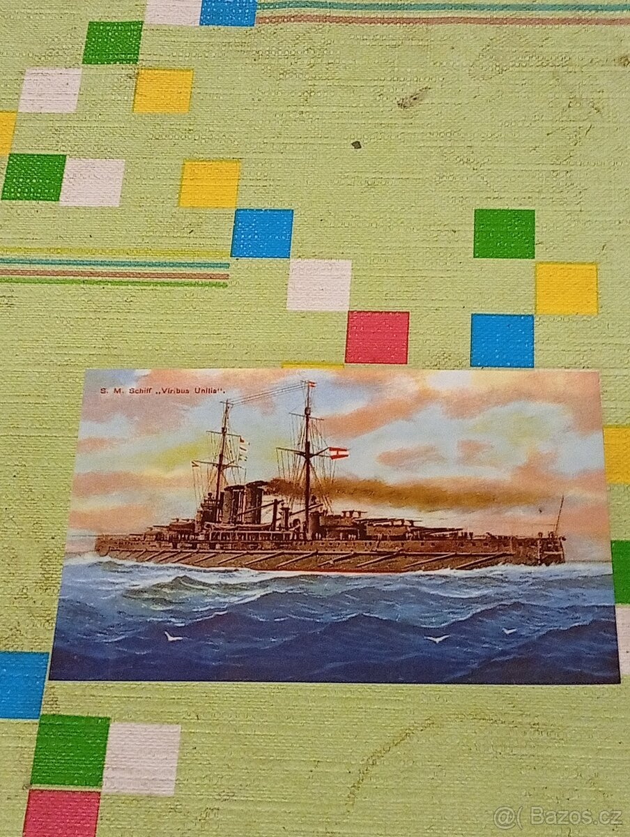 Historická pohlednice s vyobrazením bitevní lodi SMS Viribu