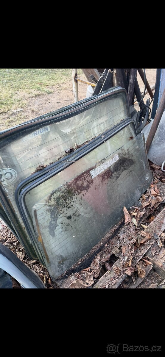 Skla Skoda 1000,100,120,garde rapid