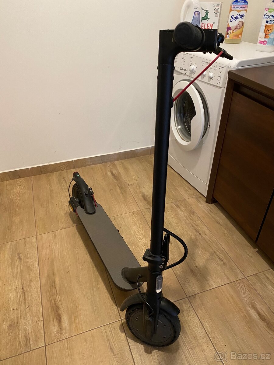 Elektrická koloběžka Sencor scooter One S20