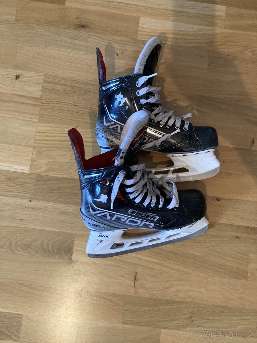 Brusle Bauer Vapor X3.7