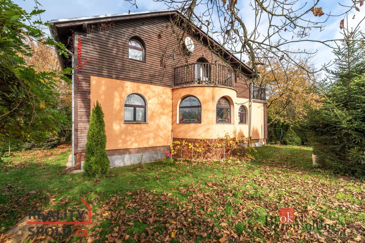 Prodej, domy/rodinný, 191 m2, Na Hradech 220, 25166 Hrusice,