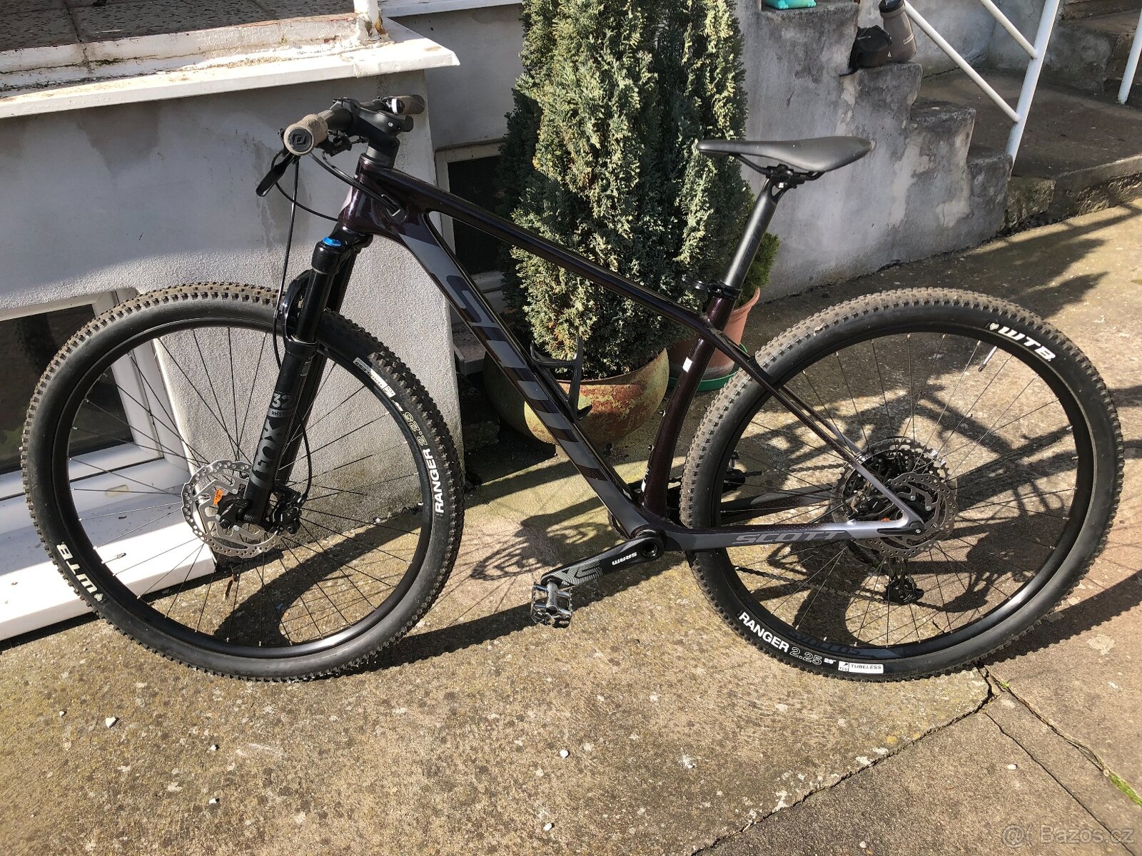 Horské kolo Scott Scale 29" M, Contessa