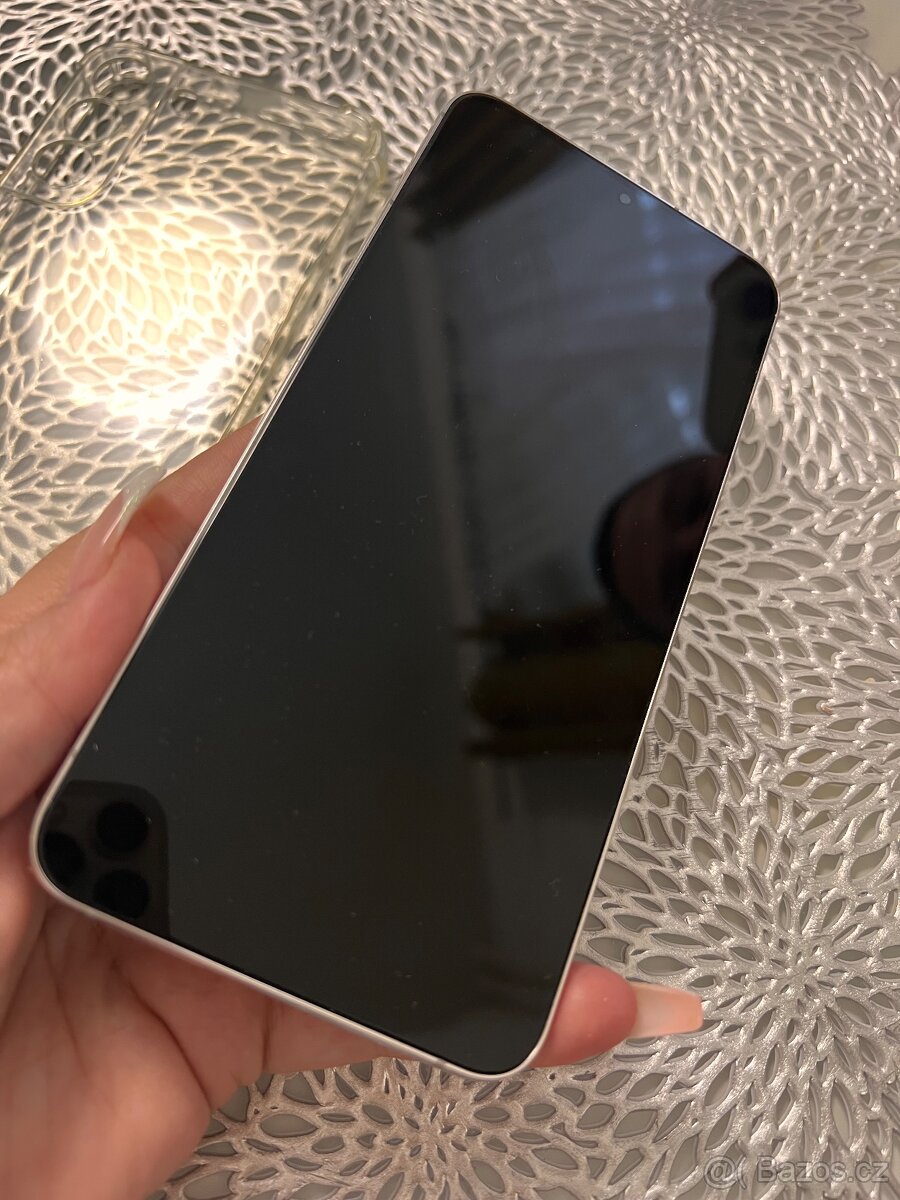 Samsung S22 plus