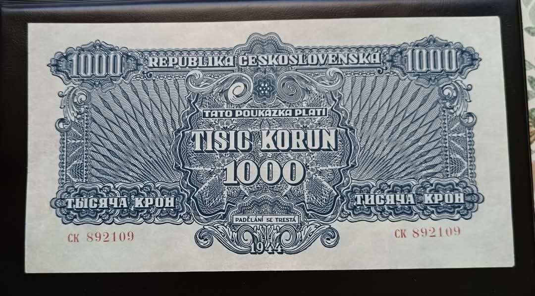 Vzácná 1000 K 1944 Neperforovaná