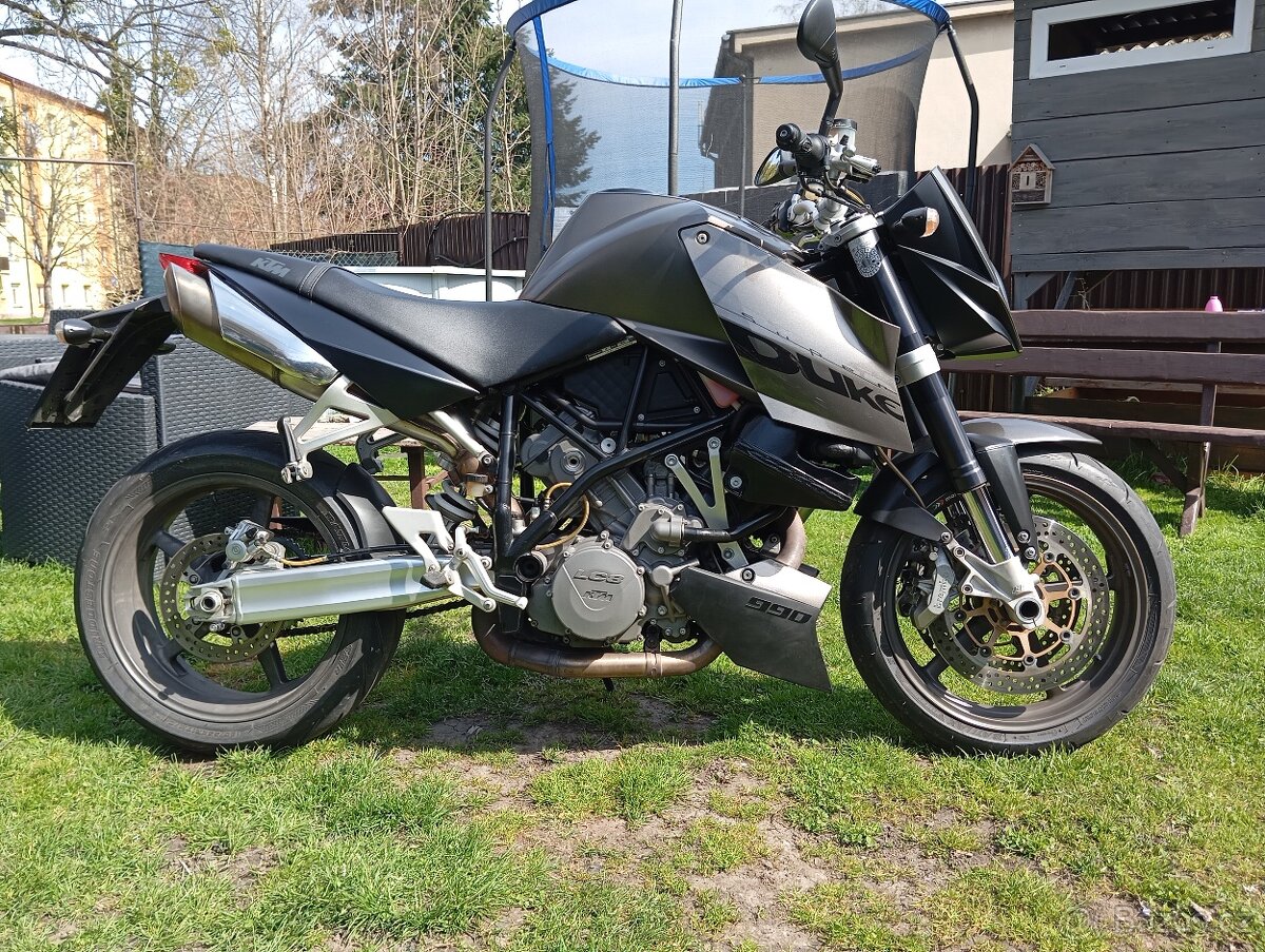KTM 990 SuperDuke
