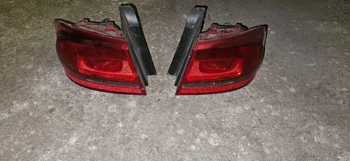Světla Passat B7