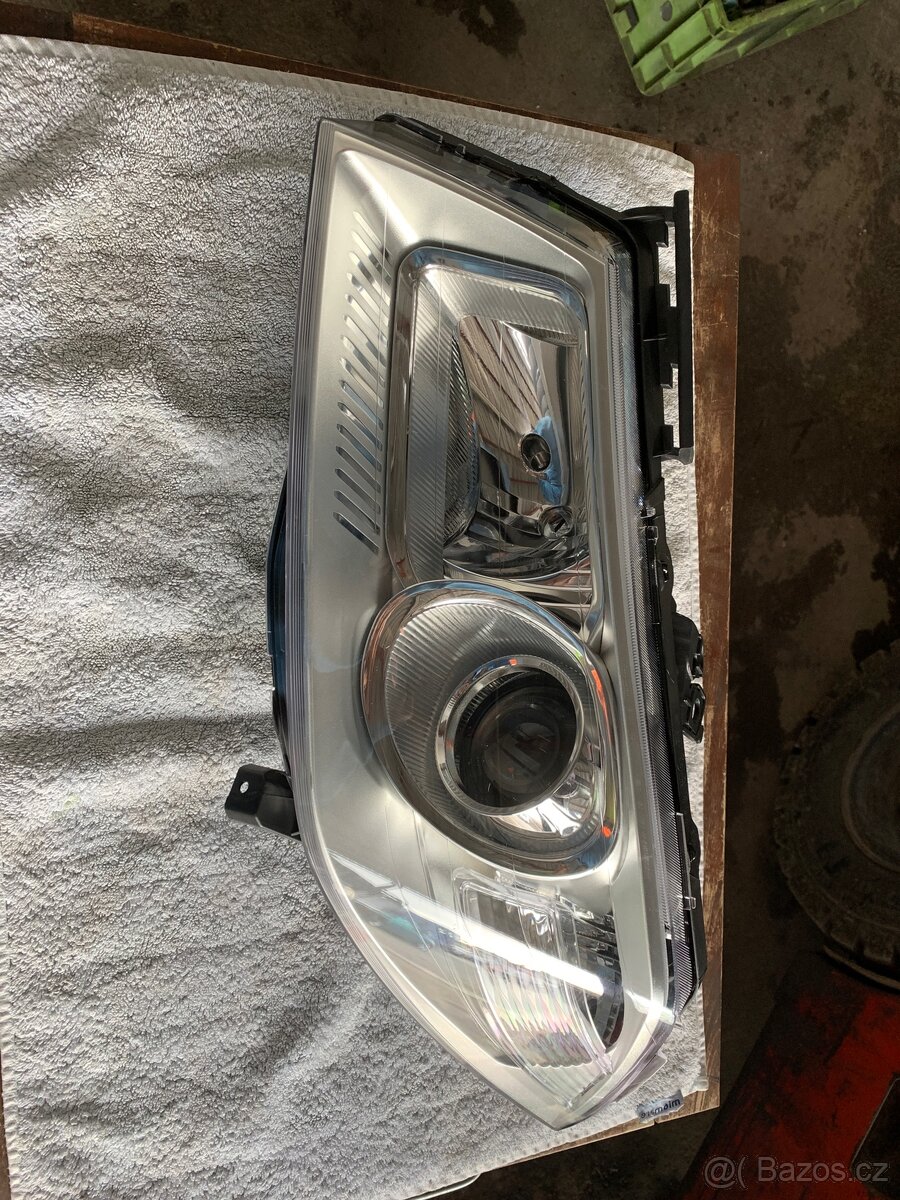 Přední levé světlo Renault Megane 2 2008