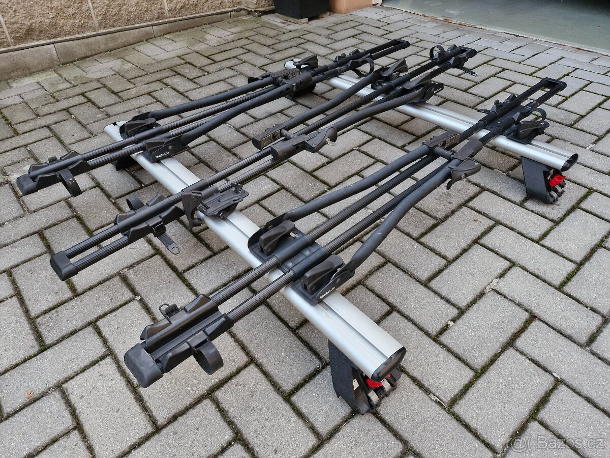 Střešní příčníky + 3 nosiče jízdních kol