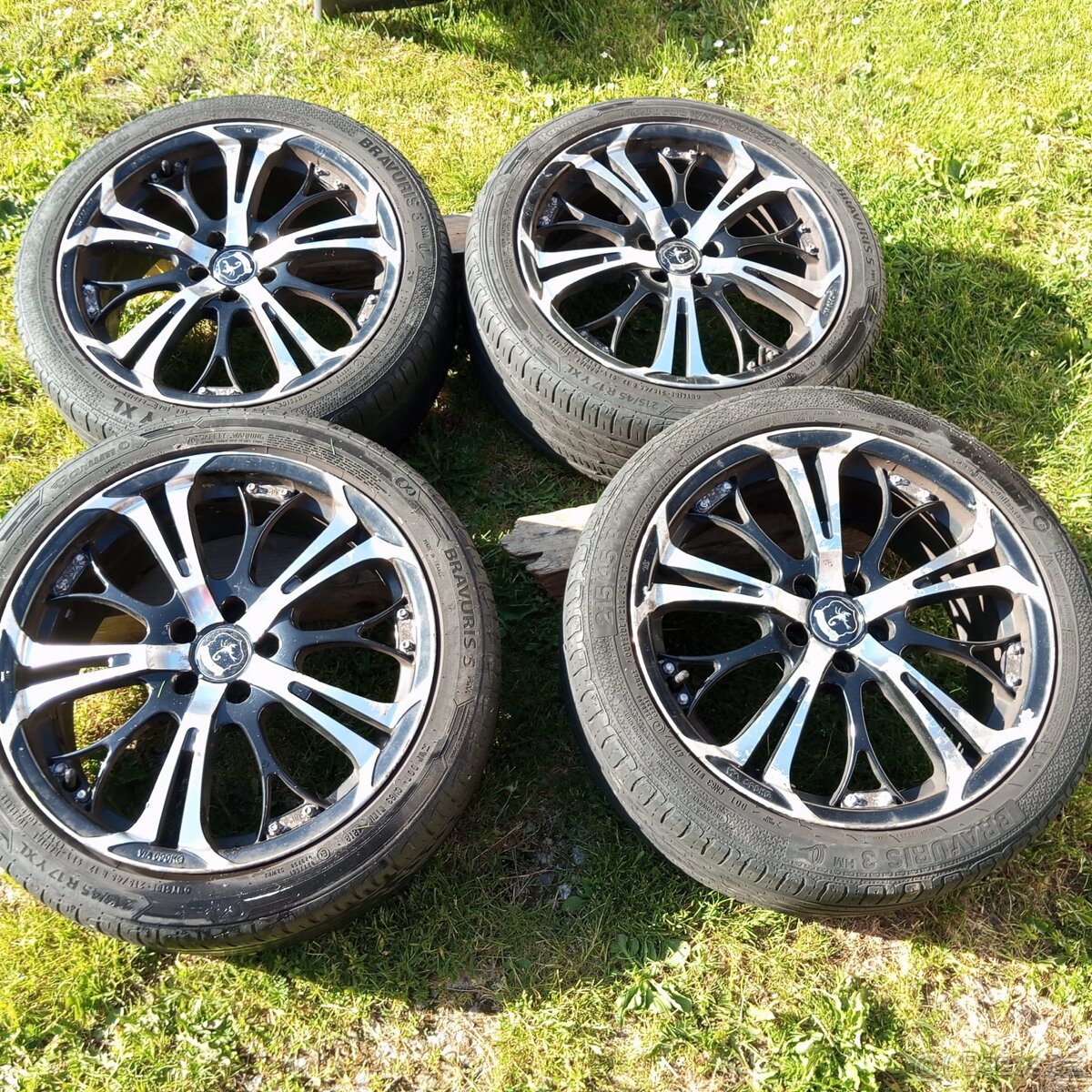 Prodám disky a pneu 215/45 R17