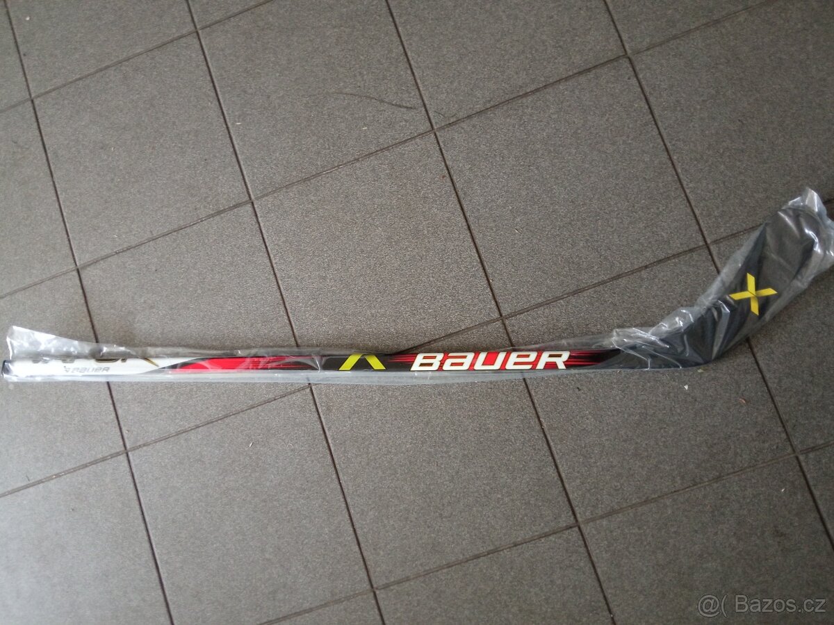 Dětská hokejka Bauer Tyke flex 10 levá
