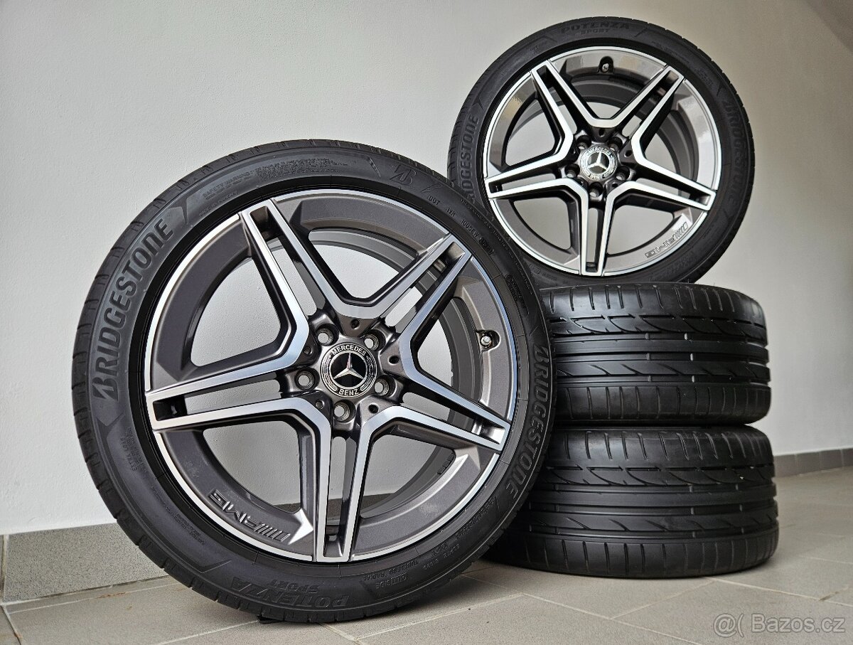 Orig. Mercedes AMG Letní 18" Dvourozměr - zánovní