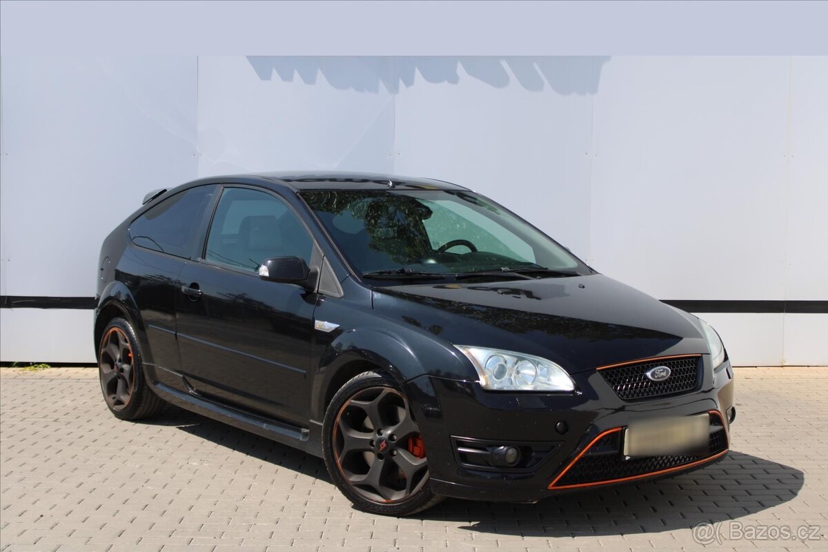 Ford Focus ST 2.5T 166kW SERVIS.KNIHA (2006)