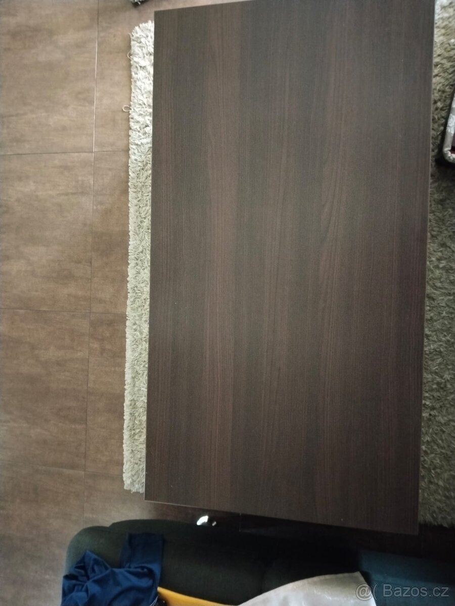 Konferenční stůl