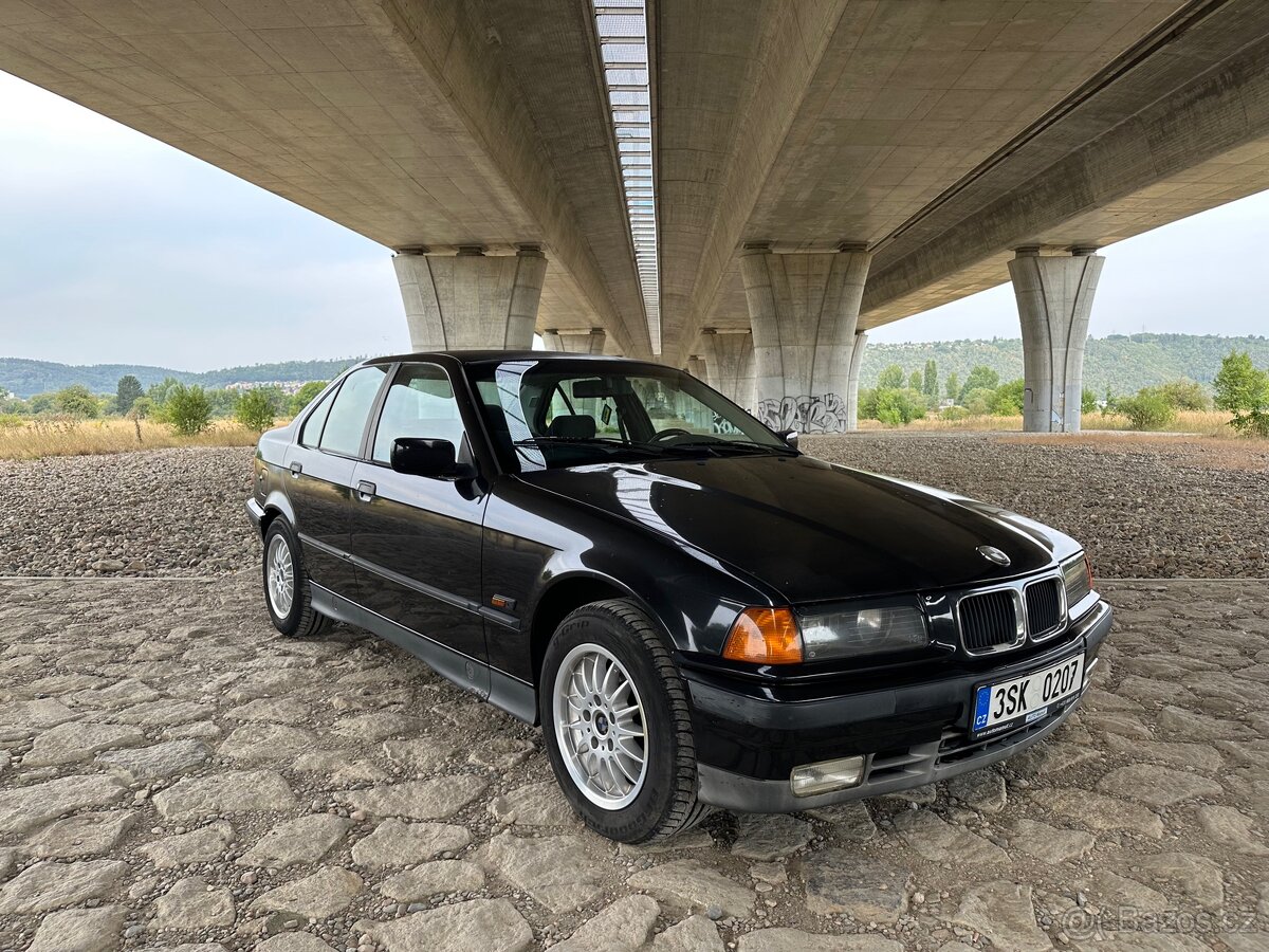 BMW E36 318i