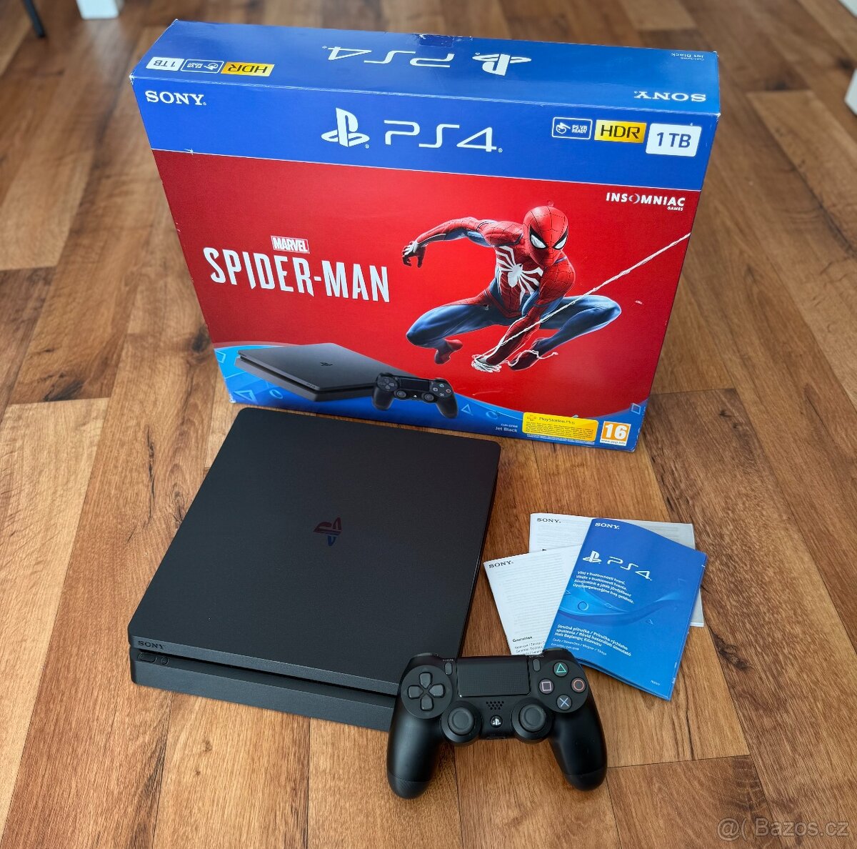 Sony Playstation 4 Slim (CUH-2216B) 1TB černá