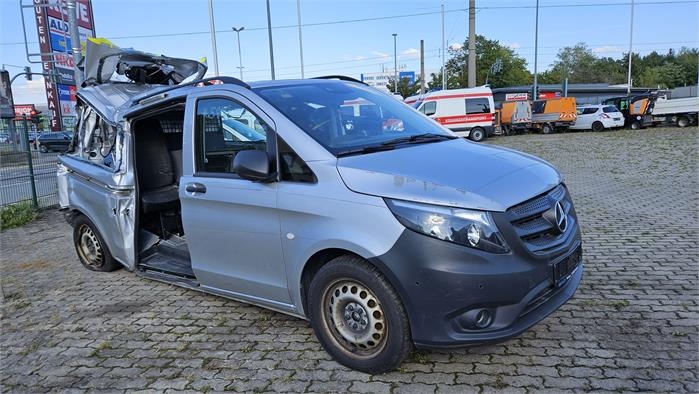 Karoserie na Mercedes Benz Vito 119 CDI 4x4 140 kW 4Matic
