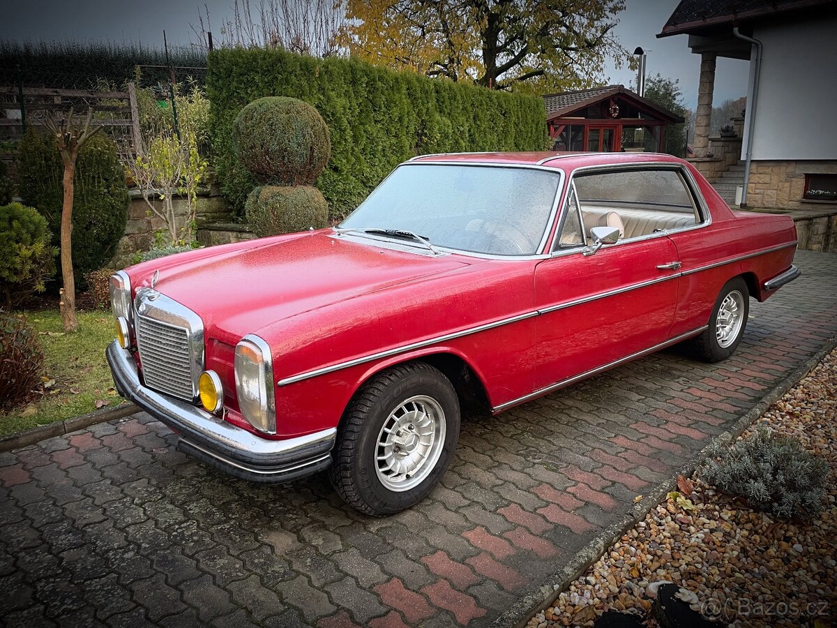 Mercedes w114 coupe 250c