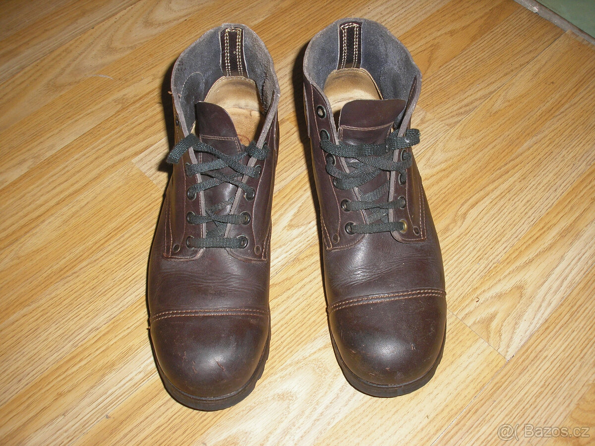 pracovní boty  CEBO (svit) kožené kvalitní