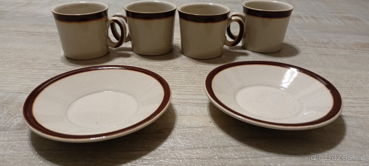 Hrníčky na čaj nebo kafe