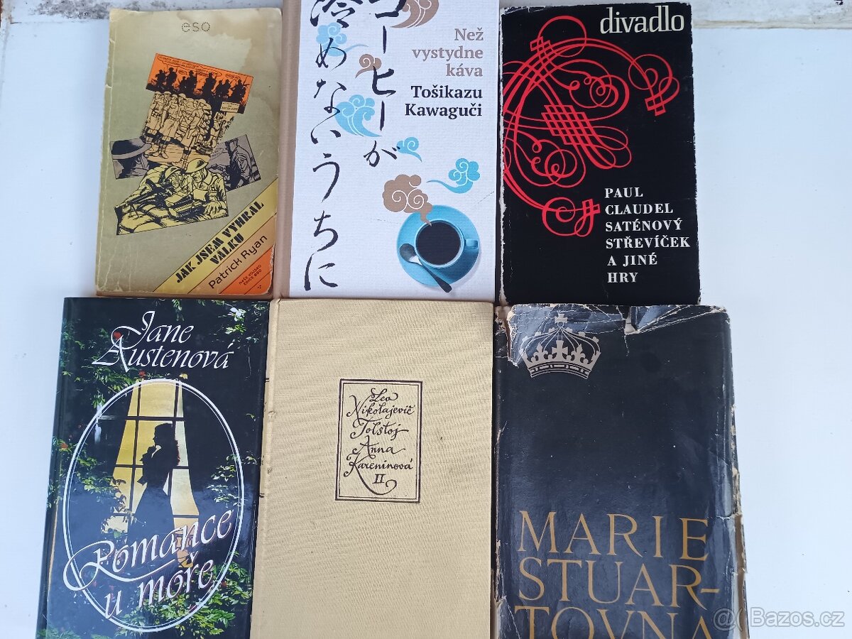 Knihy různých žánrů