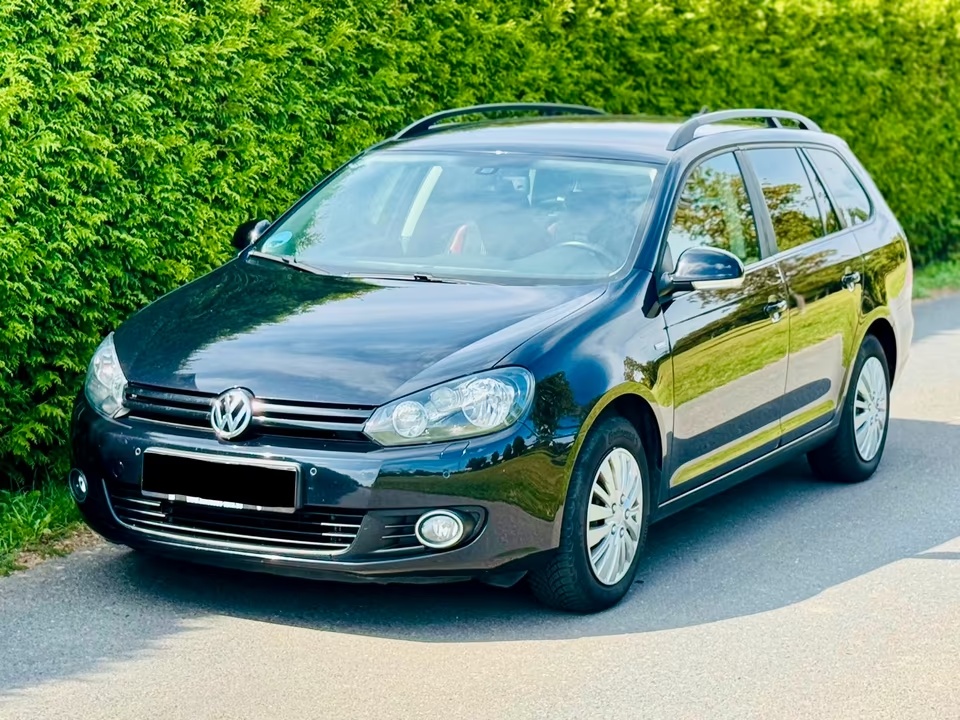 VW Golf VI 6 variant 1.2 tsi Match dovoz rok 12/2012