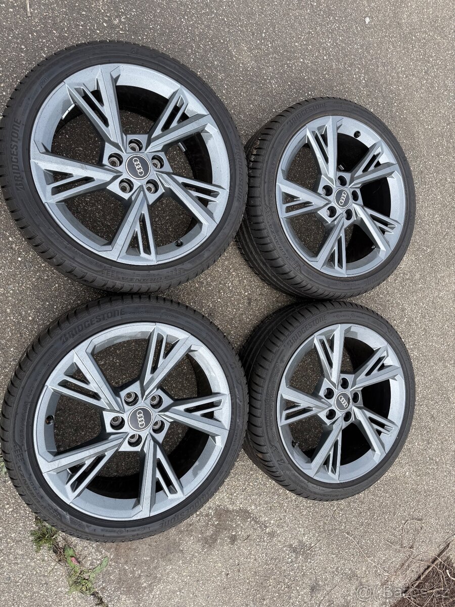 Alusadu Or. Audi A3 5x112 r18 letní pneu 225/40 r18