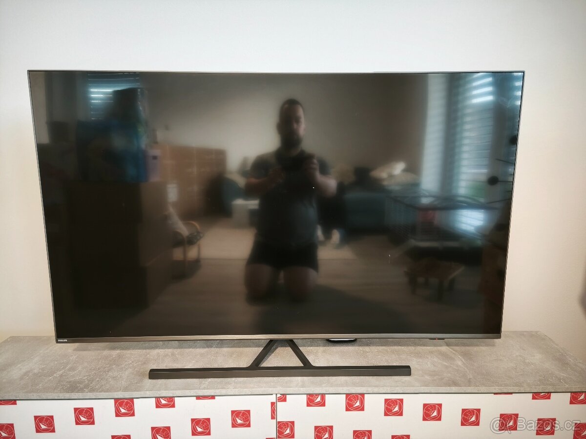Philips LED televizor 4K UHD se systémem Android, uhl. 146cm