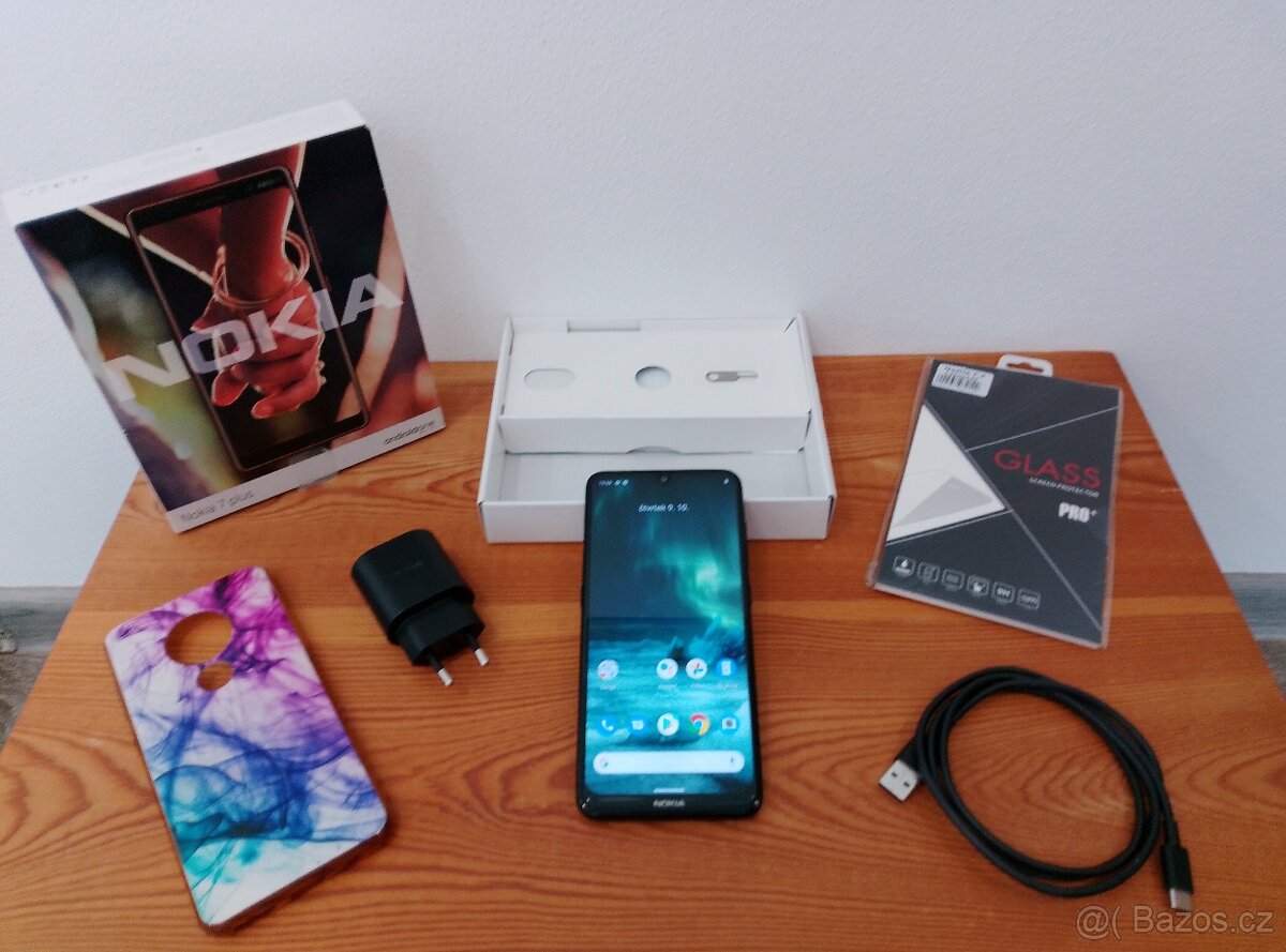 Nokia 7.2 Dual SIM 4GB/64GB černá