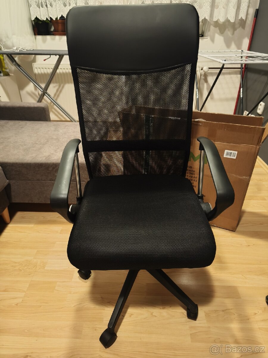 Kancelářská židle