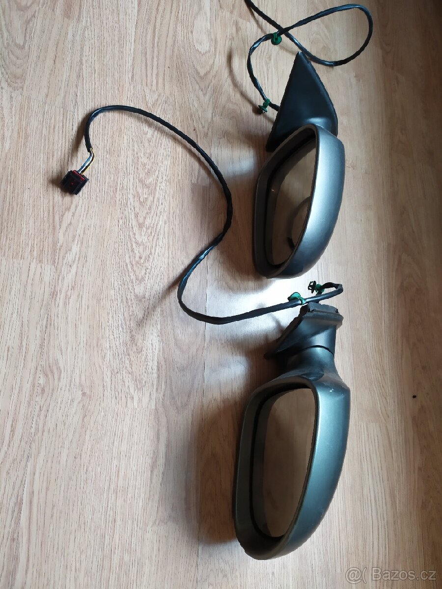 Pravé zrcátka na VW Passat B6 3C