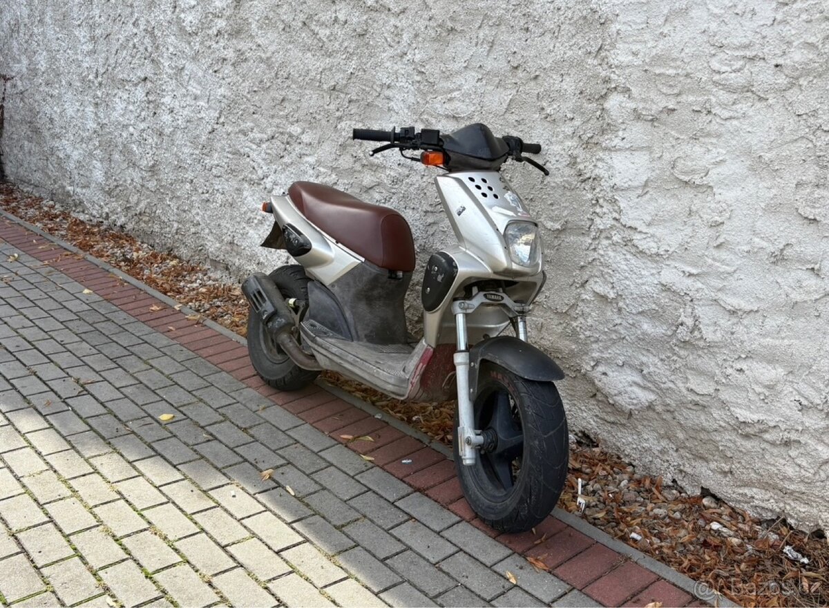 Úpravy a servis skútrů